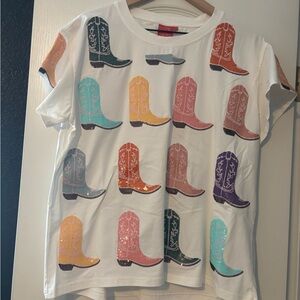 QUEEN OF SPARKLES White Tee with Sequin Design